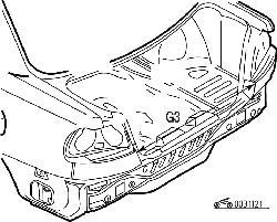 Размер проема крышки багажника в нижней части
