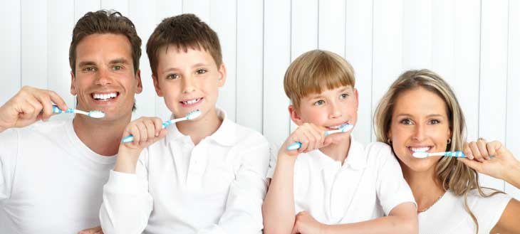 Зачем нужно и почему так важно чистить зубы?