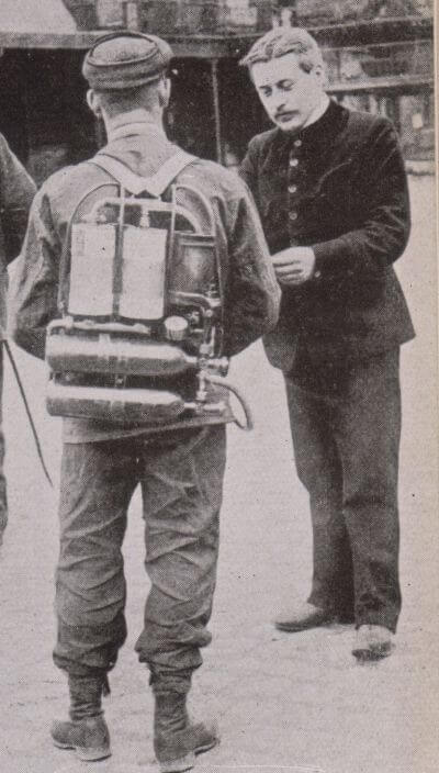 Дыхательный аппарат Drager модель 1904 г.