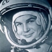 женщина-космонавт