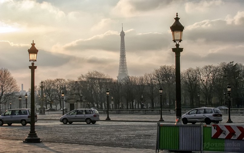 Эйфелева башня в Париже (La tour Eiffel)