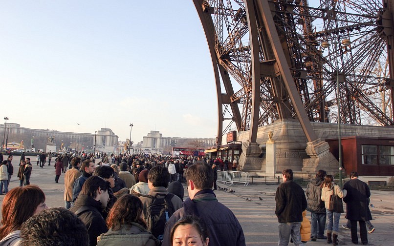 Эйфелева башня в Париже (La tour Eiffel)