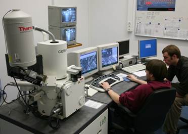 Современный электронный микроскоп