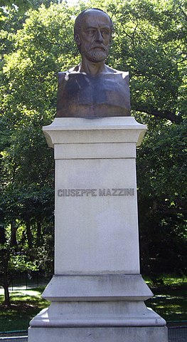 Бюст Дж. Мадзини в Центральном парке Нью-Йорка